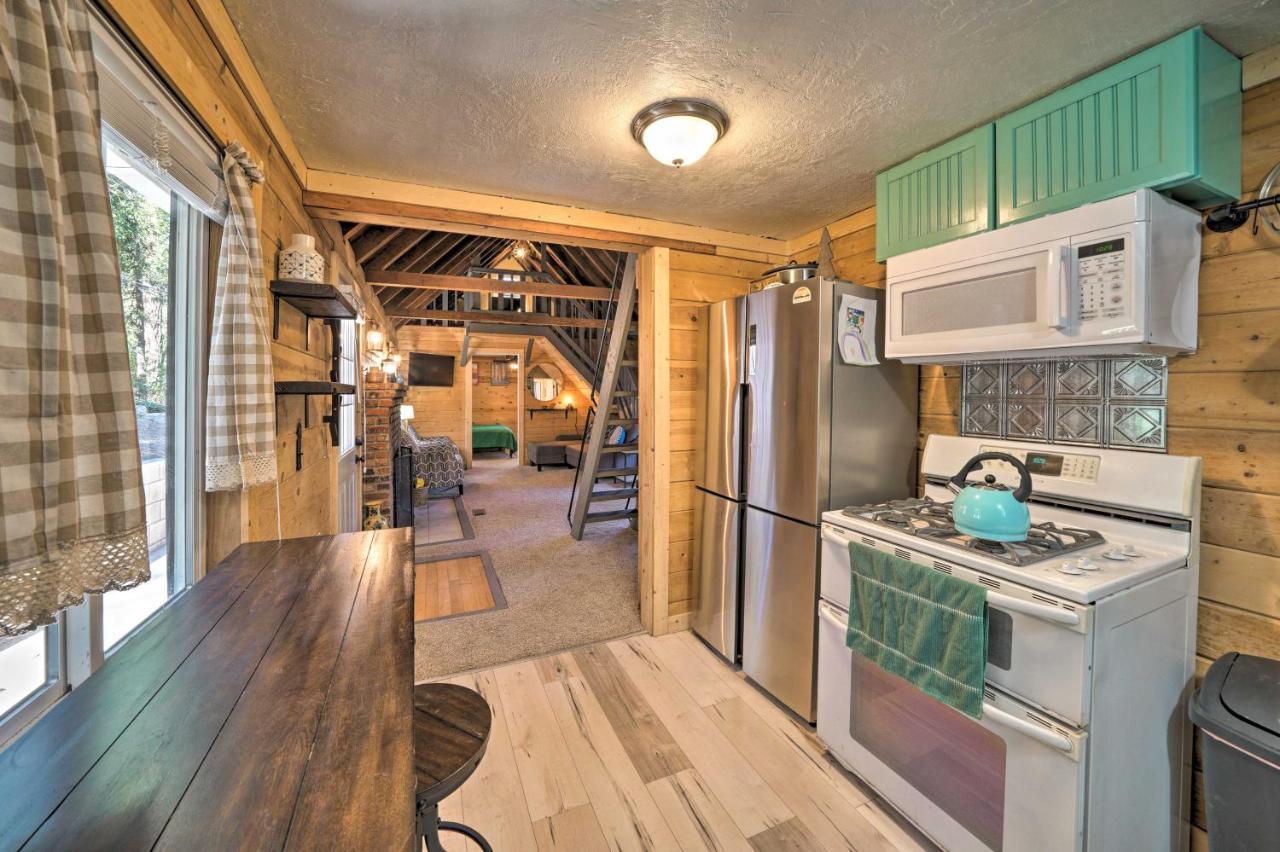 Villa Crestline Cabin About 1 Mi To Lake, Town, Trails! Extérieur photo