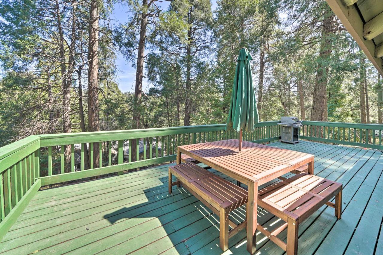 Villa Crestline Cabin About 1 Mi To Lake, Town, Trails! Extérieur photo