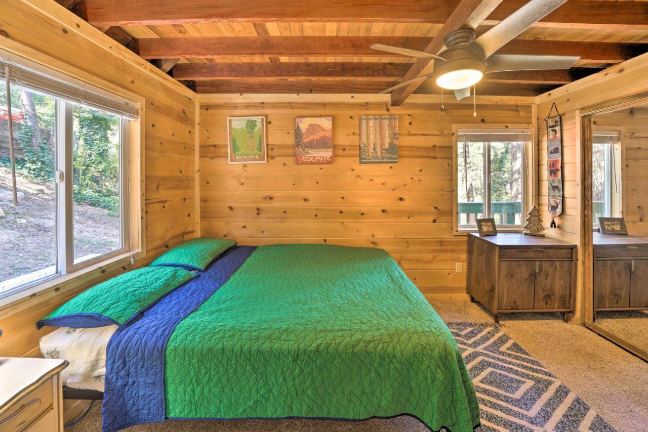 Villa Crestline Cabin About 1 Mi To Lake, Town, Trails! Extérieur photo