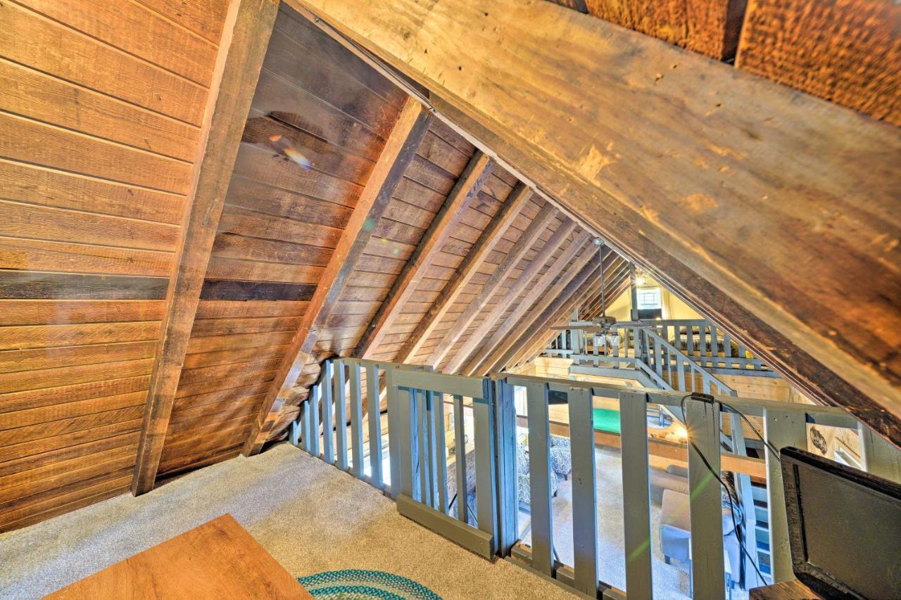 Villa Crestline Cabin About 1 Mi To Lake, Town, Trails! Extérieur photo
